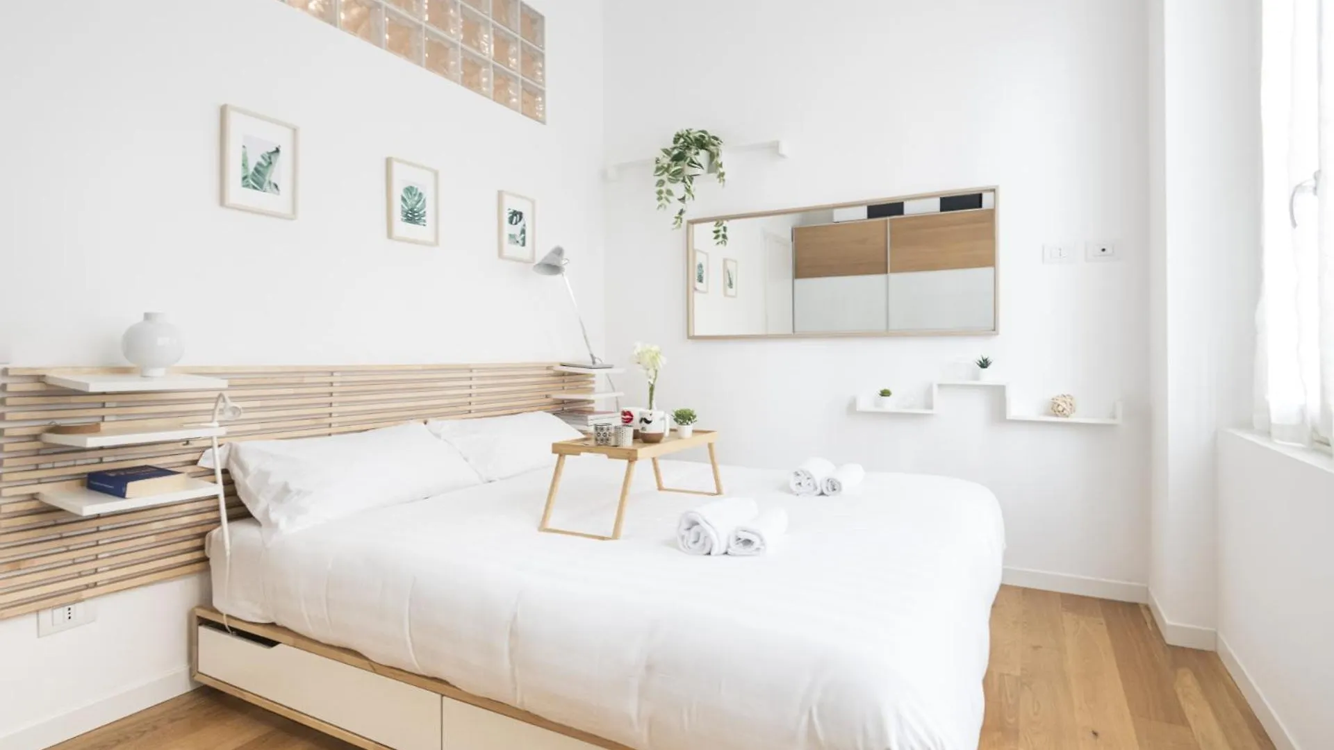 Easylife - Luminoso Bilocale In City Life ميلان 0*,  إيطاليا