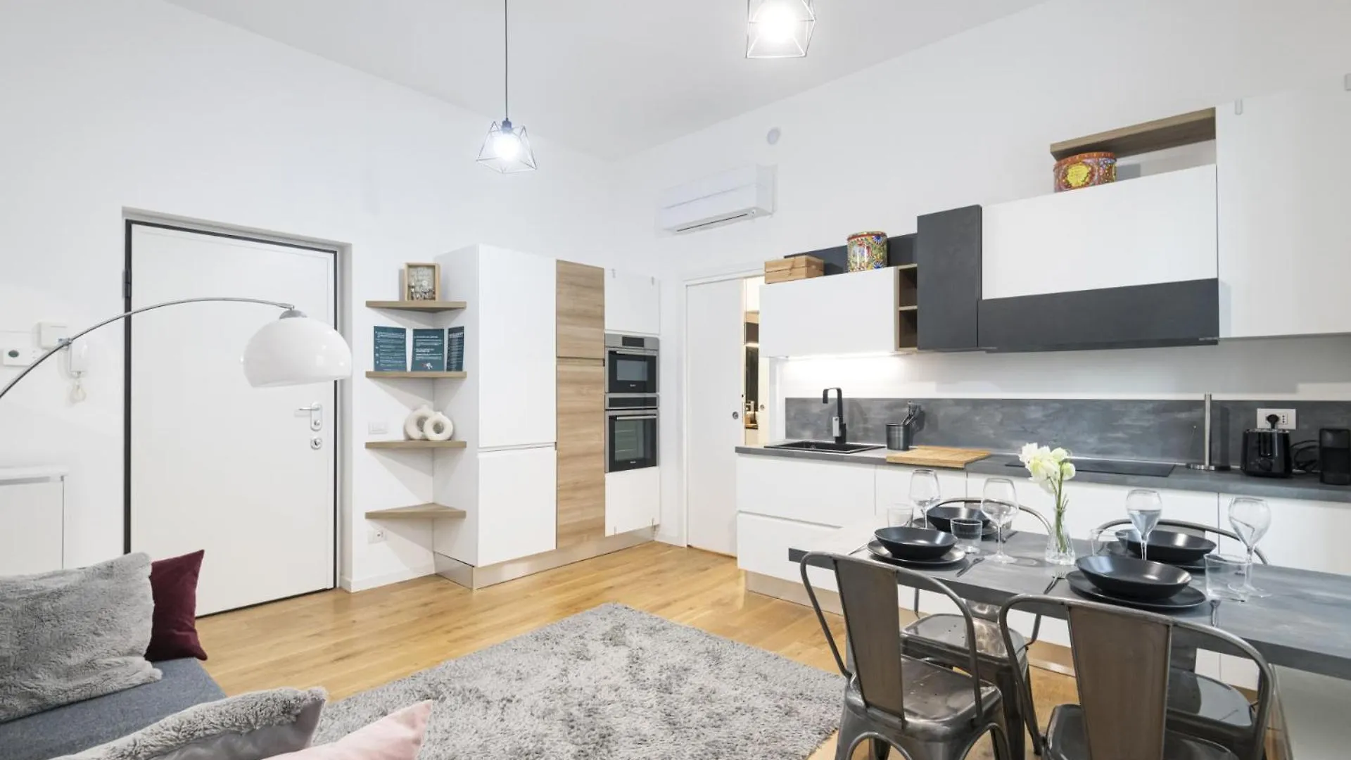 شقة Easylife - Luminoso Bilocale In City Life ميلان